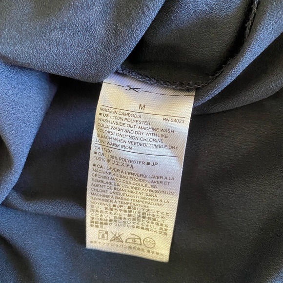 BANANA REPUBLIC Semi-Sheer Navy Button Down Blouse | Size Medium - Picture 8 of 8